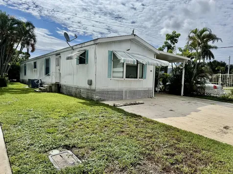 8814 40th Terrace Boynton Beach FL 33436