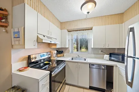 275 Palm Avenue Jupiter FL 33477