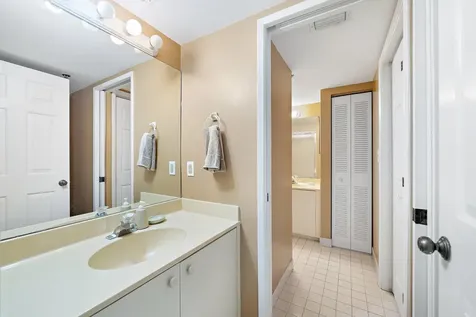 275 Palm Avenue Jupiter FL 33477