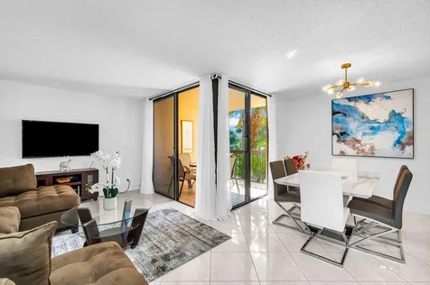 950 Egret Circle Delray Beach FL 33444
