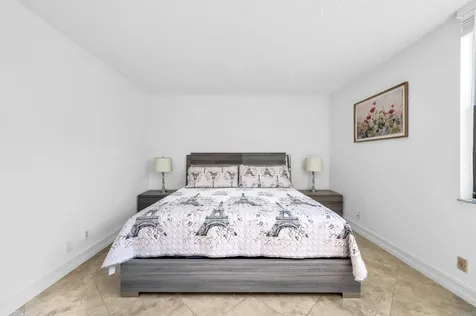 950 Egret Circle Delray Beach FL 33444