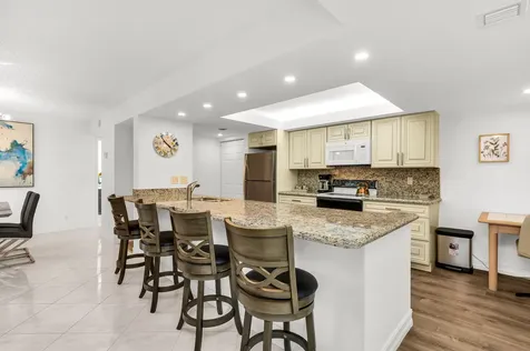 950 Egret Circle Delray Beach FL 33444