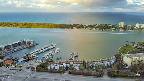 504 Del Sol Circle Tequesta FL 33469