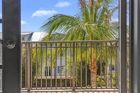 504 Del Sol Circle Tequesta FL 33469