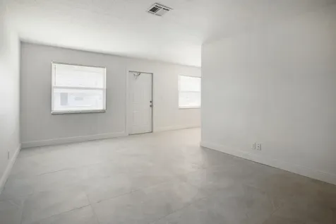 1820 Prairie Road Palm Springs FL 33406