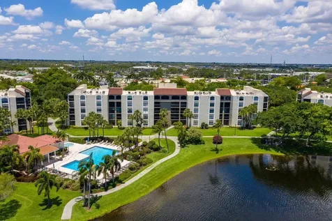 1915 Lavers Circle Delray Beach FL 33444