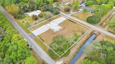15743 N 99th Street West Palm Beach FL 33412