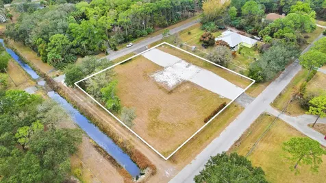 15743 N 99th Street West Palm Beach FL 33412