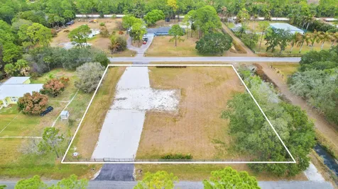 15743 N 99th Street West Palm Beach FL 33412