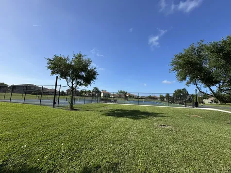 3318 Burlington Place Vero Beach FL 32968