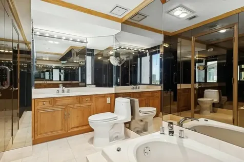 300 SE 5th Avenue Boca Raton FL 33432