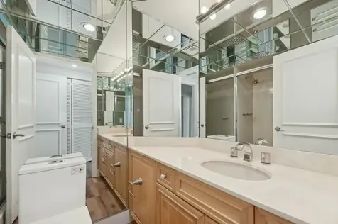 300 SE 5th Avenue Boca Raton FL 33432