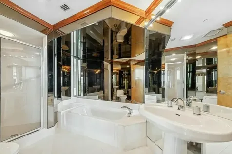 300 SE 5th Avenue Boca Raton FL 33432