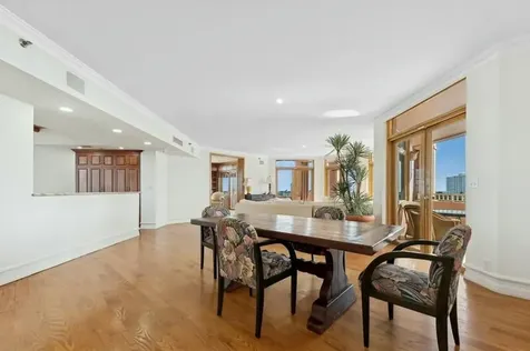 300 SE 5th Avenue Boca Raton FL 33432