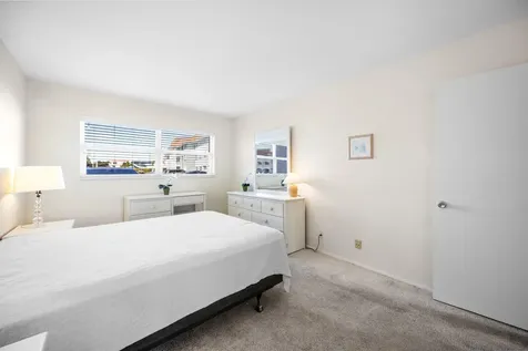 100 Shore Court North Palm Beach FL 33408