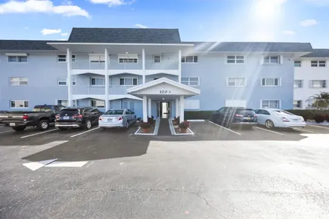 100 Shore Court North Palm Beach FL 33408
