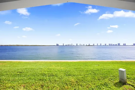 100 Shore Court North Palm Beach FL 33408