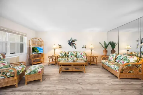 100 Shore Court North Palm Beach FL 33408