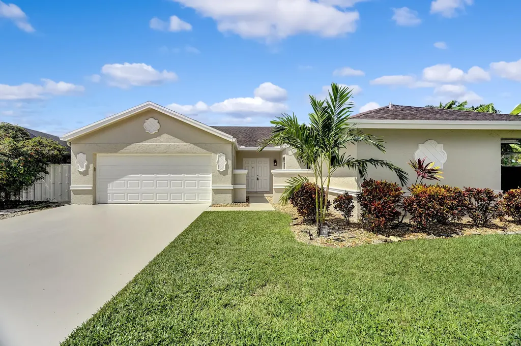 11885 Sunchase Court Boca Raton FL 33498