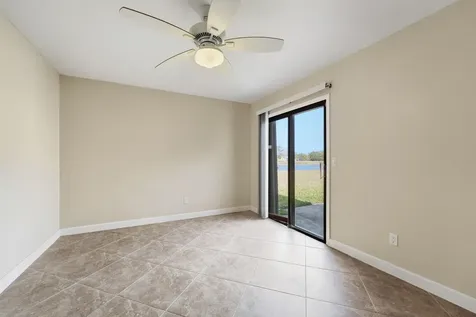 2287 Se Barrington Street Port Saint Lucie FL 34952