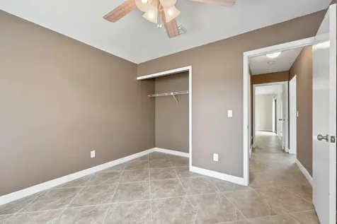 2287 Se Barrington Street Port Saint Lucie FL 34952