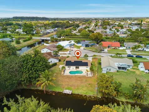 9774 Lancaster Place Boca Raton FL 33434