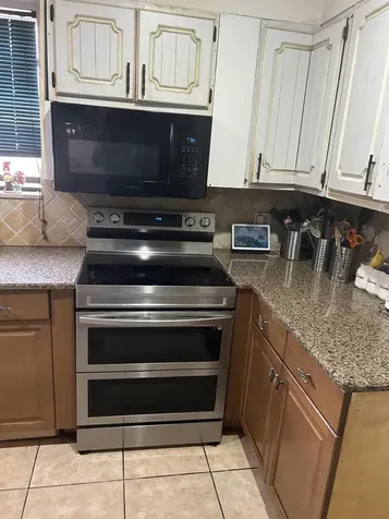 3390 Nw 8th Place Lauderhill FL 33311
