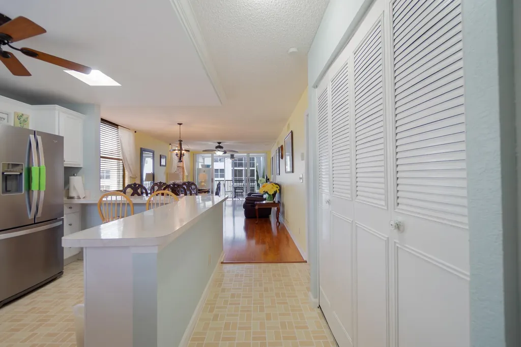2008 S Federal Highway Boynton Beach FL 33435