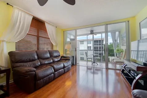 2008 S Federal Highway Boynton Beach FL 33435