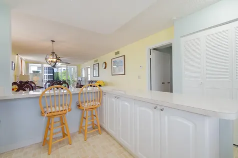 2008 S Federal Highway Boynton Beach FL 33435