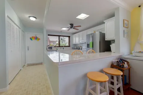 2008 S Federal Highway Boynton Beach FL 33435