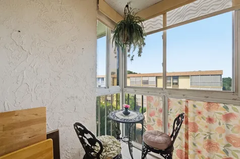 367 S Federal Highway Deerfield Beach FL 33441