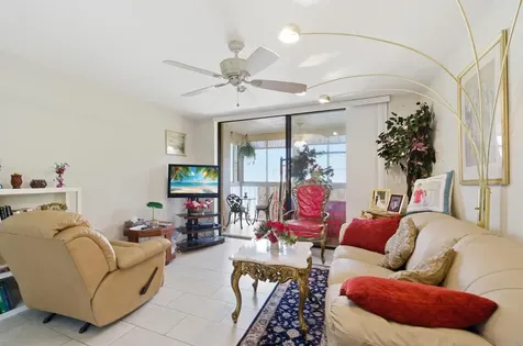 367 S Federal Highway Deerfield Beach FL 33441