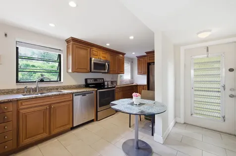367 S Federal Highway Deerfield Beach FL 33441