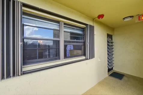 367 S Federal Highway Deerfield Beach FL 33441
