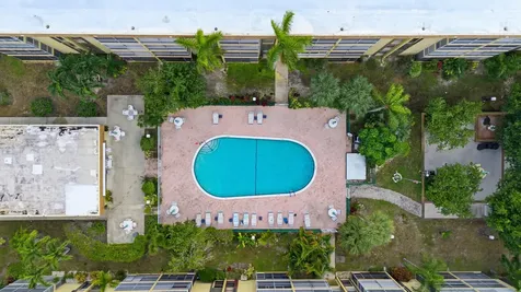 367 S Federal Highway Deerfield Beach FL 33441