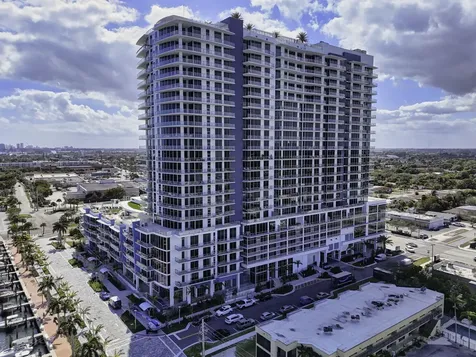 220 Lake Shore Drive Lake Park FL 33403