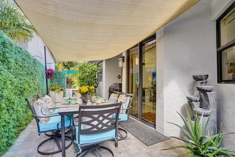 5851 Nw 21st Avenue Boca Raton FL 33496