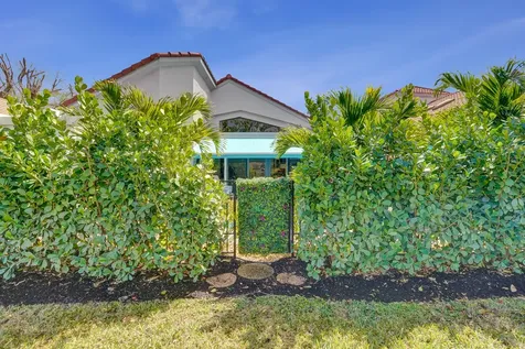 5851 Nw 21st Avenue Boca Raton FL 33496