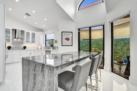 5851 Nw 21st Avenue Boca Raton FL 33496