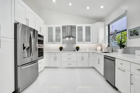 5851 Nw 21st Avenue Boca Raton FL 33496