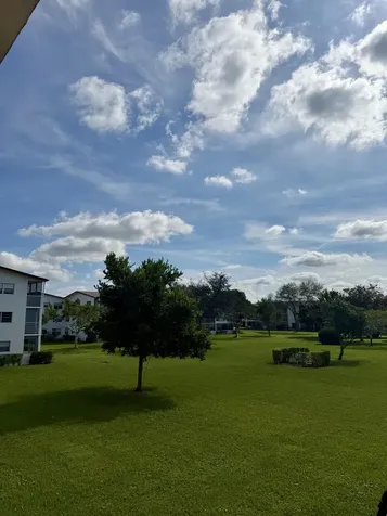 402 Brighton J Boca Raton FL 33434