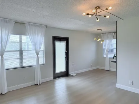 402 Brighton J Boca Raton FL 33434