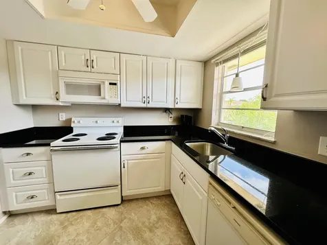 2950 Se Ocean Boulevard Stuart FL 34996