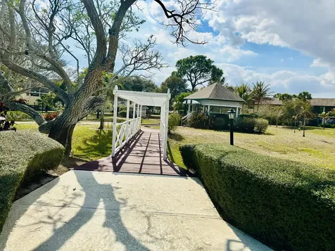 2950 Se Ocean Boulevard Stuart FL 34996