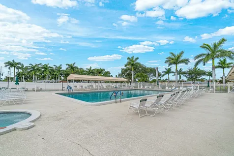 1640 Nw 19th Terrace Delray Beach FL 33445