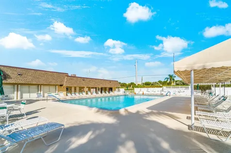 1640 Nw 19th Terrace Delray Beach FL 33445