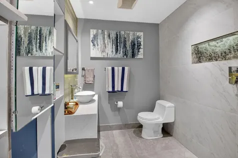 233 Ne 12th Street Delray Beach FL 33444
