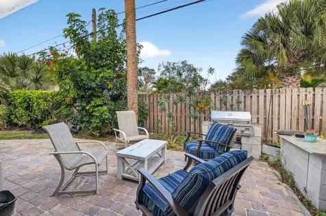 233 Ne 12th Street Delray Beach FL 33444