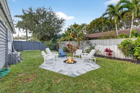 233 Ne 12th Street Delray Beach FL 33444